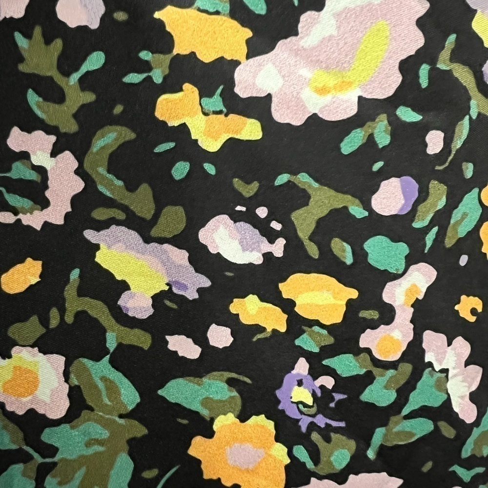 AVANTLOOK Floral Puff-Sleeve Dress - Picture 10 of 10